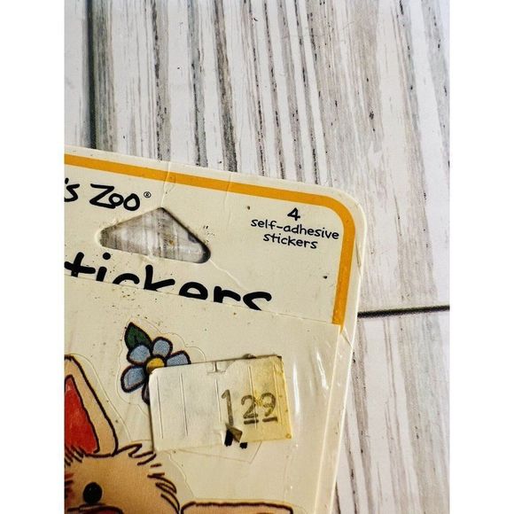 🩵SOLD🩵 VINTAGE Suzy’s Zoo Stickers Happy Pig Scrapbook Craft SEALED - Picture 3 of 4